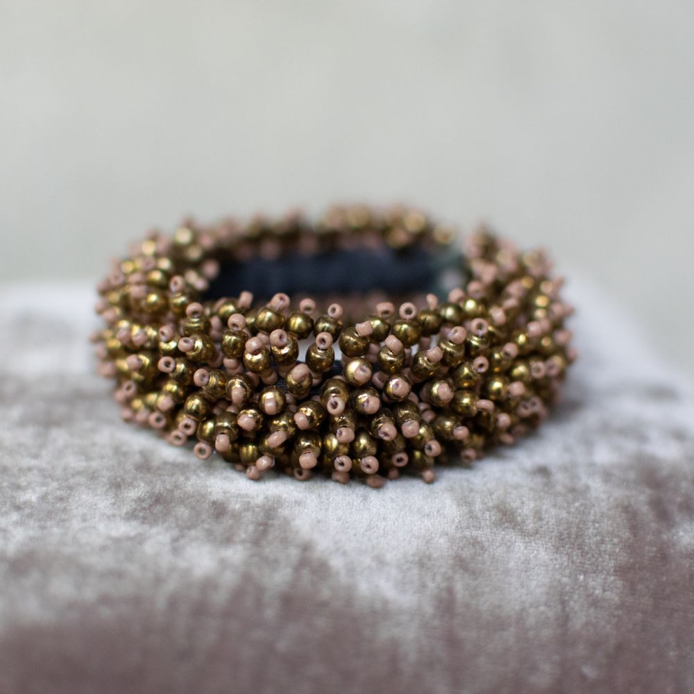 Jewelry - Queen beads neacklaces and cuffs - ZENZA