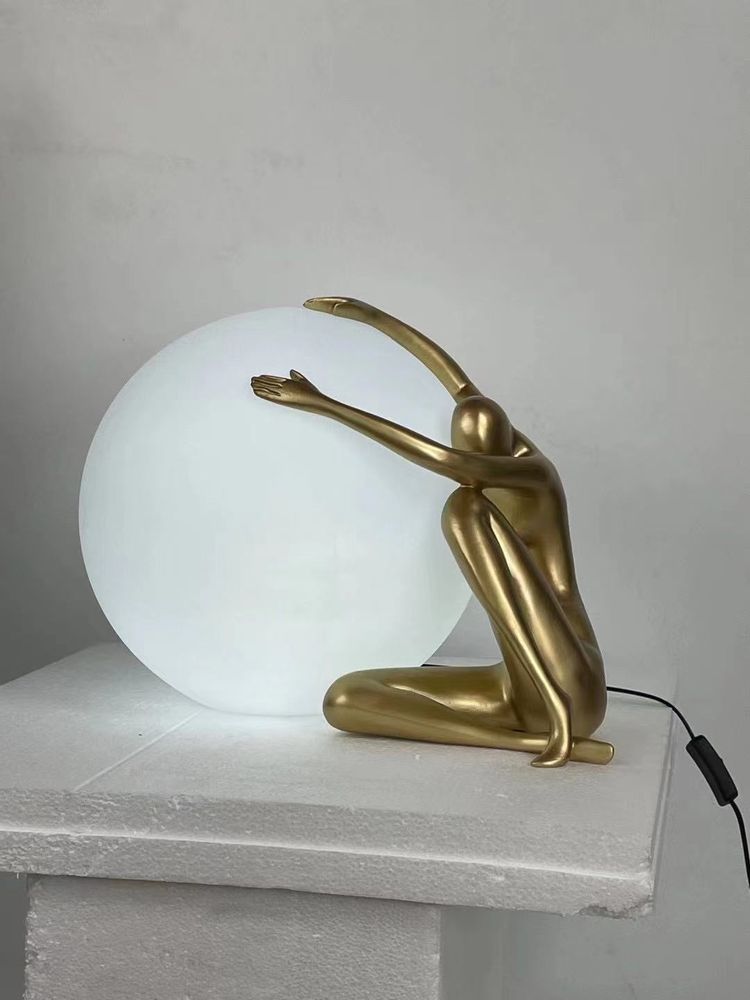 Decorative objects - Woman with a Boule - LA SEVE DES BOIS