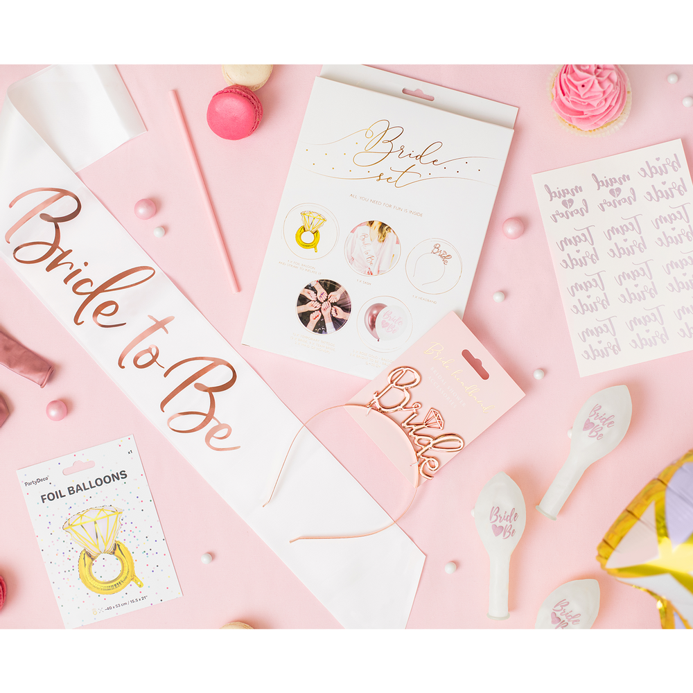 Cadeaux - Coffret de fête pour demoiselle d'honneur, mélange, Bride To Be Set d'accessoires de mariage, mélange,  Set cadeau Girl Gang Goodie Box - PARTYDECO