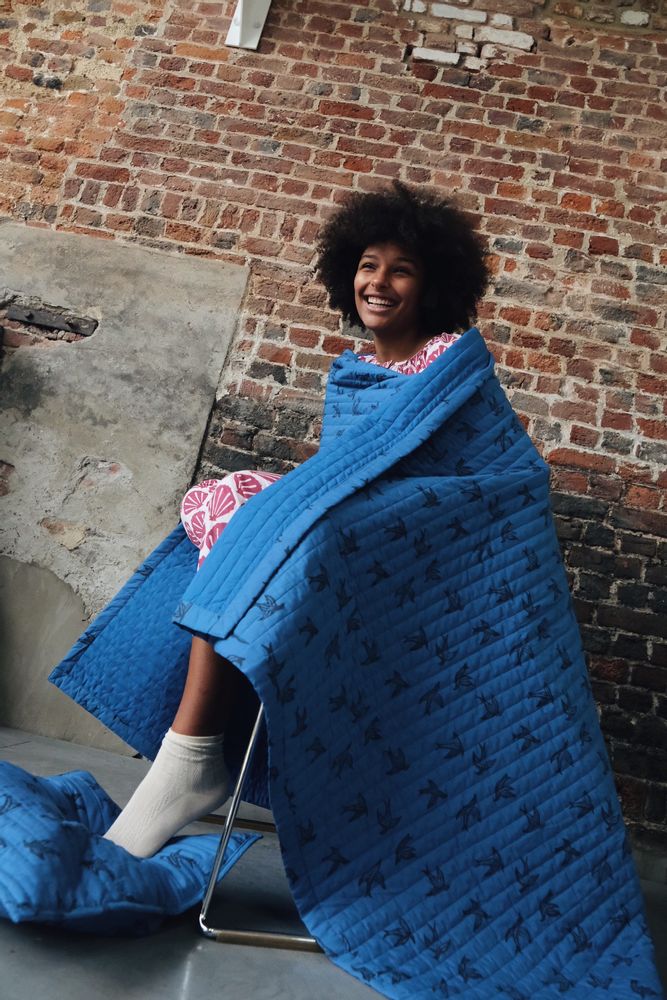 Plaids - Plaid matelassé en coton bio - Blue bird - HOLI AND LOVE