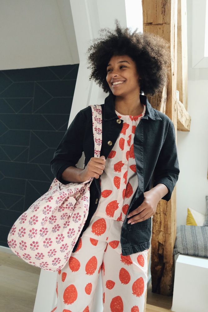 Bags and totes - Tote bag in organic cotton - Pink flower - HOLI AND LOVE