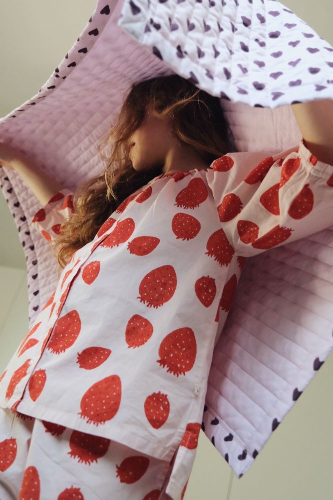 Homewear textile - Pyjama kids en coton bio - Pink strawberry - HOLI AND LOVE