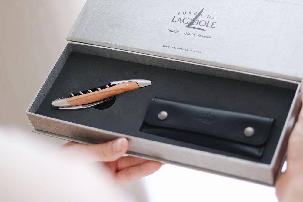 Cadeaux - Sommelier en bois précieux et matériaux naturels - FORGE DE LAGUIOLE