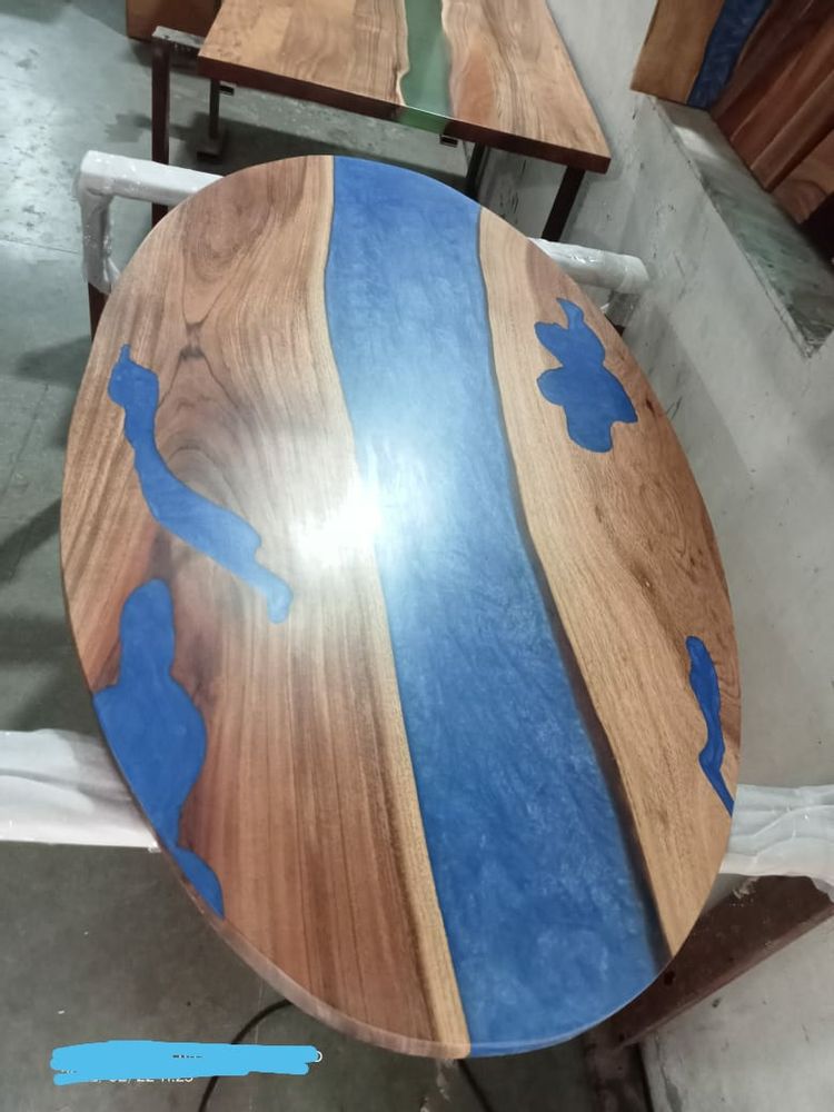 Decorative objects - Epoxy table. - LA SEVE DES BOIS