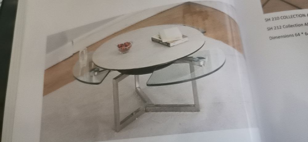 Decorative objects - Tempered glass table - LA SEVE DES BOIS