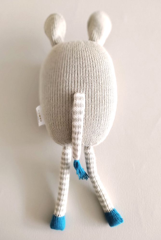 Gifts - FUNNY FARMERS. Knitted soft toys. CE standards - SOL DE MAYO