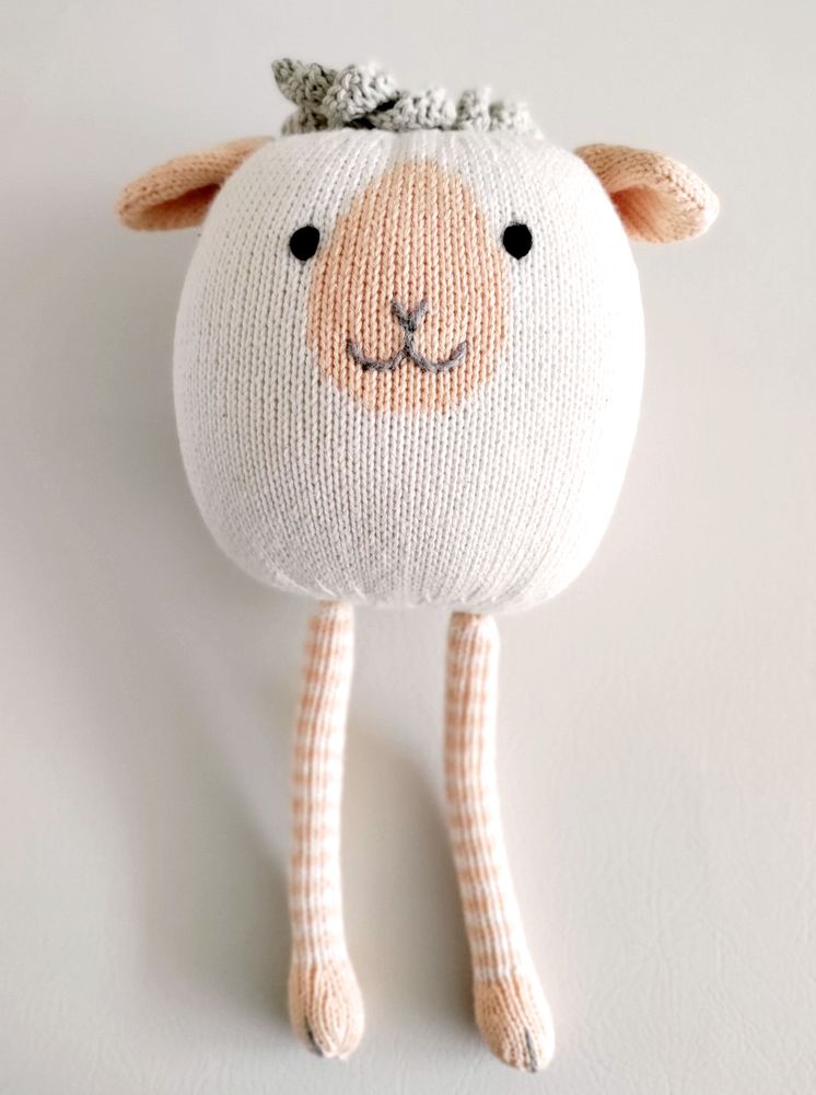 Gifts - FUNNY FARMERS. Knitted soft toys. CE standards - SOL DE MAYO