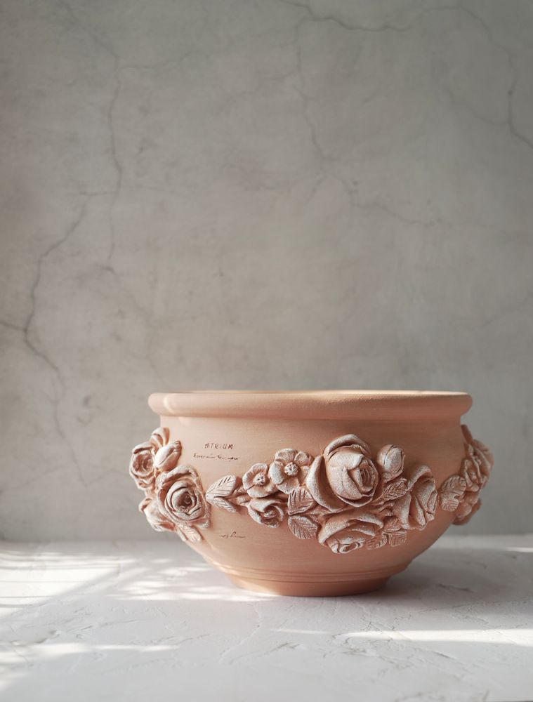 Vases - Elegancia - Handmade terracotta flower pot. - ATRIUM DESIGN STUDIO