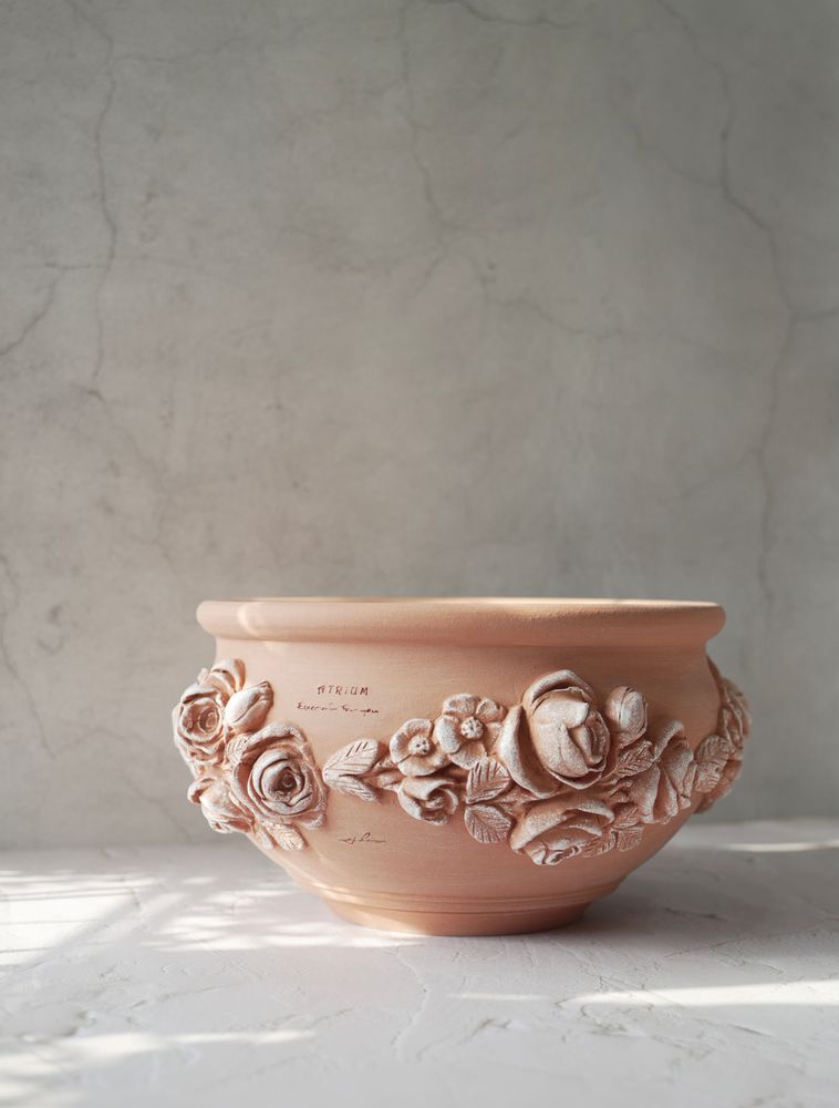Vases - Elegancia - Handmade terracotta flower pot. - ATRIUM DESIGN STUDIO