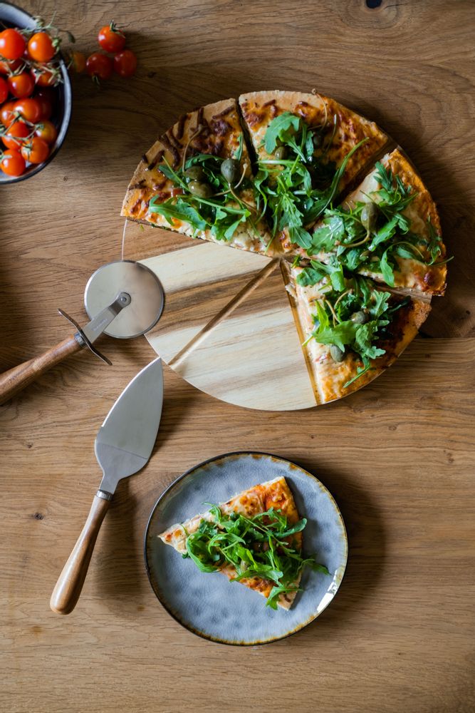 Ustensiles de cuisine - Coupe-pizza et serveur, acier inoxydable et acacia 18x32x4 cm CC68031 - ANDREA HOUSE