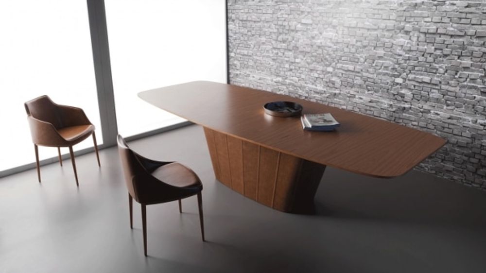 Chairs - BLOO Chair - metal+leather - DOIMO BRASIL