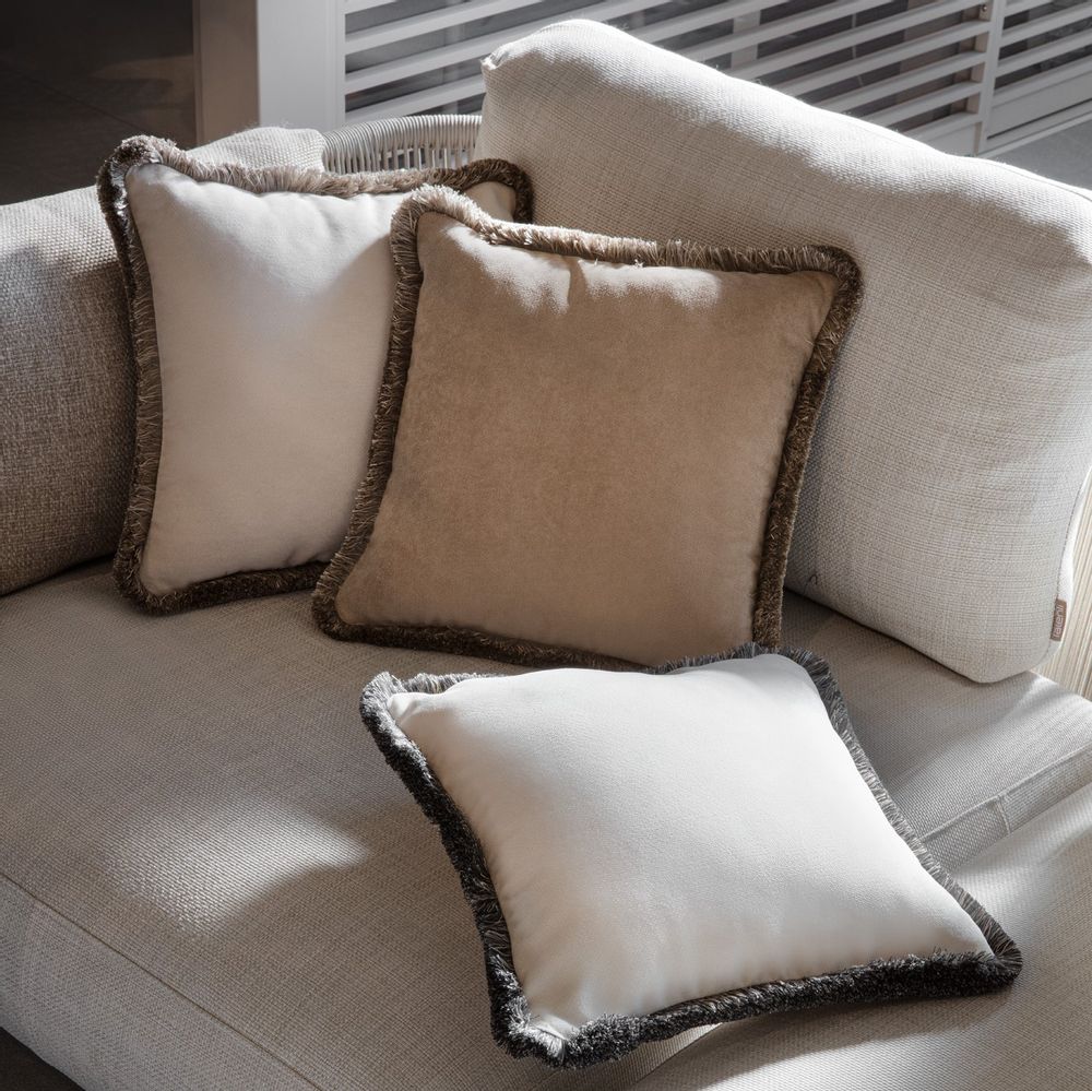 Coussins textile - COUSSIN HEUREUX - HAPPY PILLOW Collection | Velvet with bespoke fringes - LO DECOR