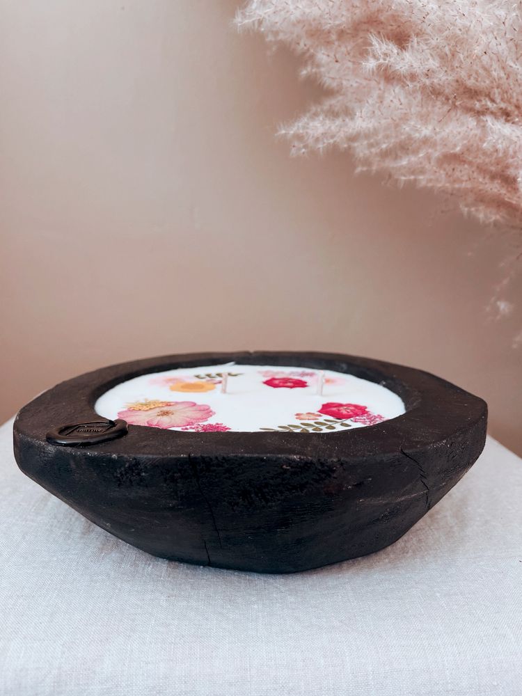 Floral decoration - Black Wood Signature Candle - S - TANTINE