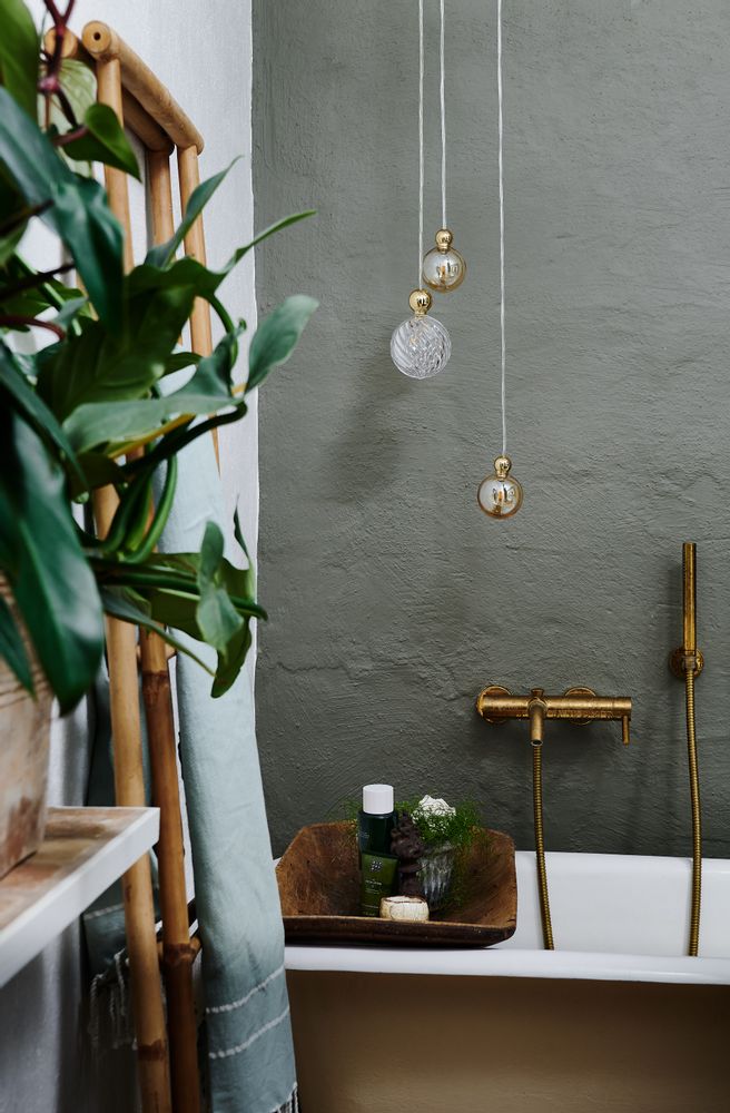 Hanging lights - Uva pendants / size M - EBB & FLOW