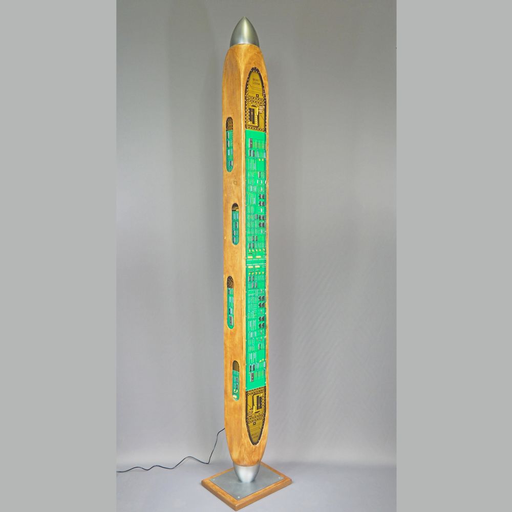 Unique pieces - Big Totem - AVLUMEN