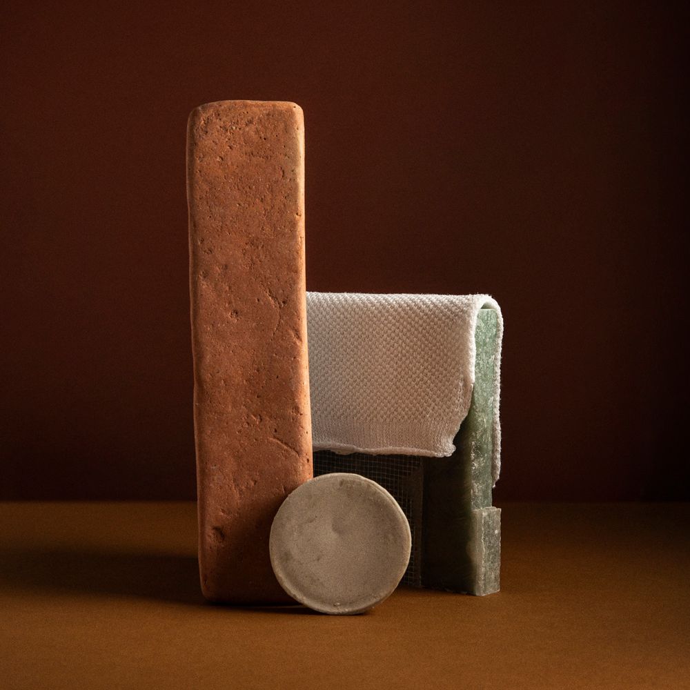 Autres linges de bain - Gant de toilette exfoliant pour le corps en chanvre - DESIGN FOR RESILIENCE