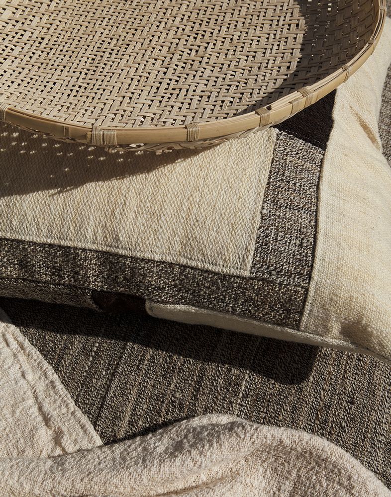 Coussins textile - Coussins fait main en sisal, laine et coton - VALENTINA HOYOS ARISTIZABAL