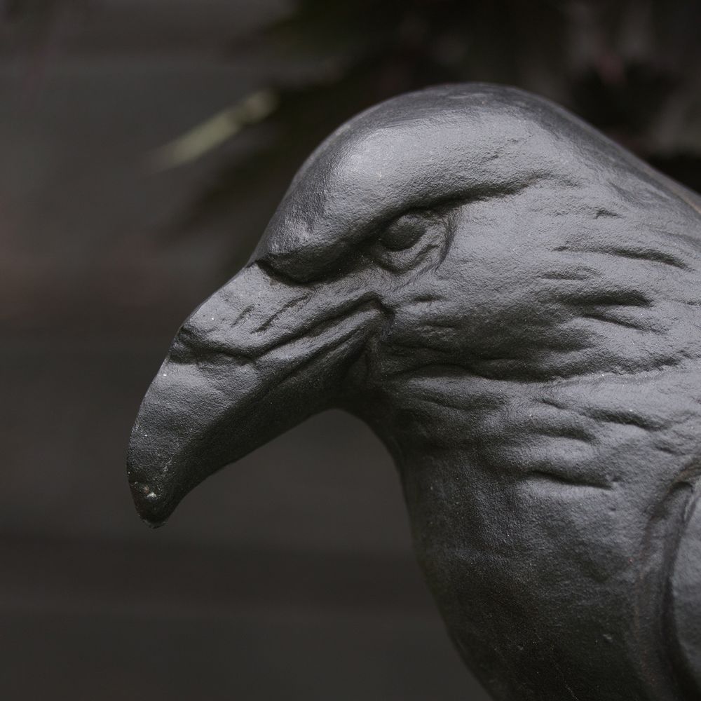 Objets de décoration - Sculpture en fonte Corbeau - WILDLIFE GARDEN
