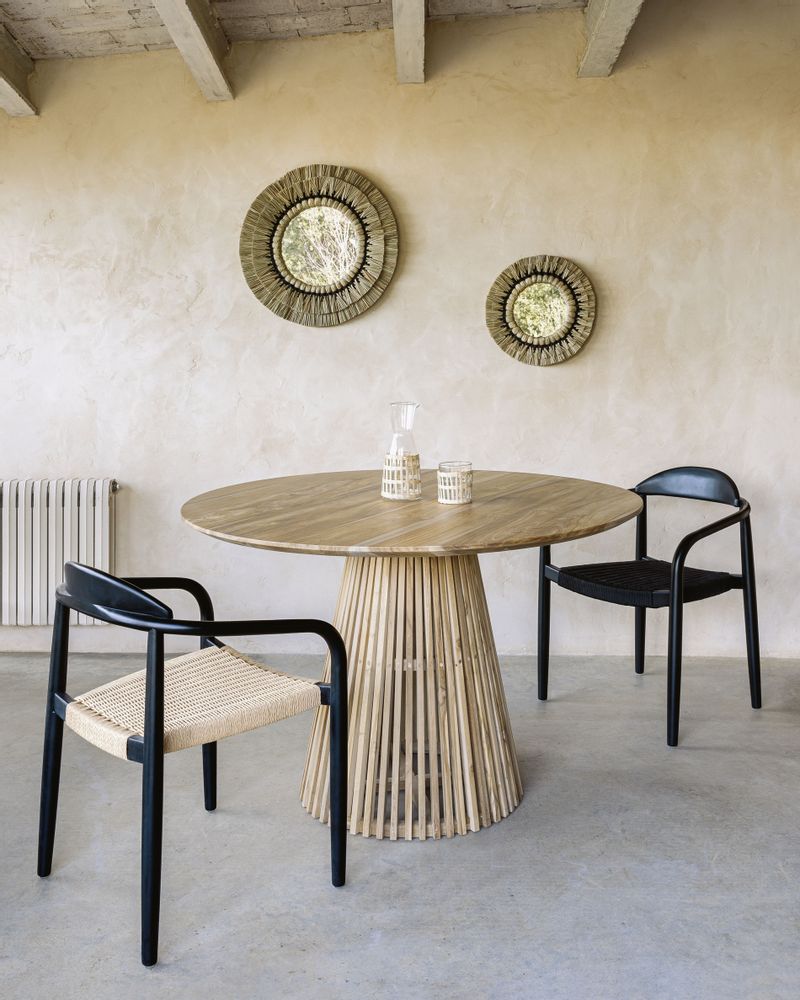 Sièges pour collectivités - Chaise Nina en bois d'acacia massif finition noire et corde en papier beige - KAVE HOME