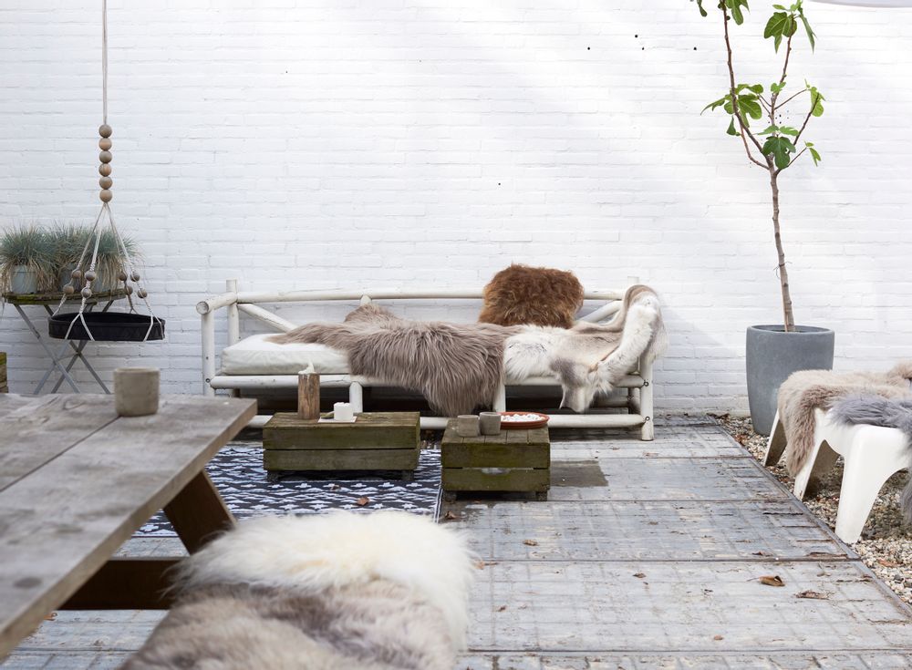 Contemporary carpets - DYRESKINN® Icelandic Sheepskin 90-100cm - DYRESKINN
