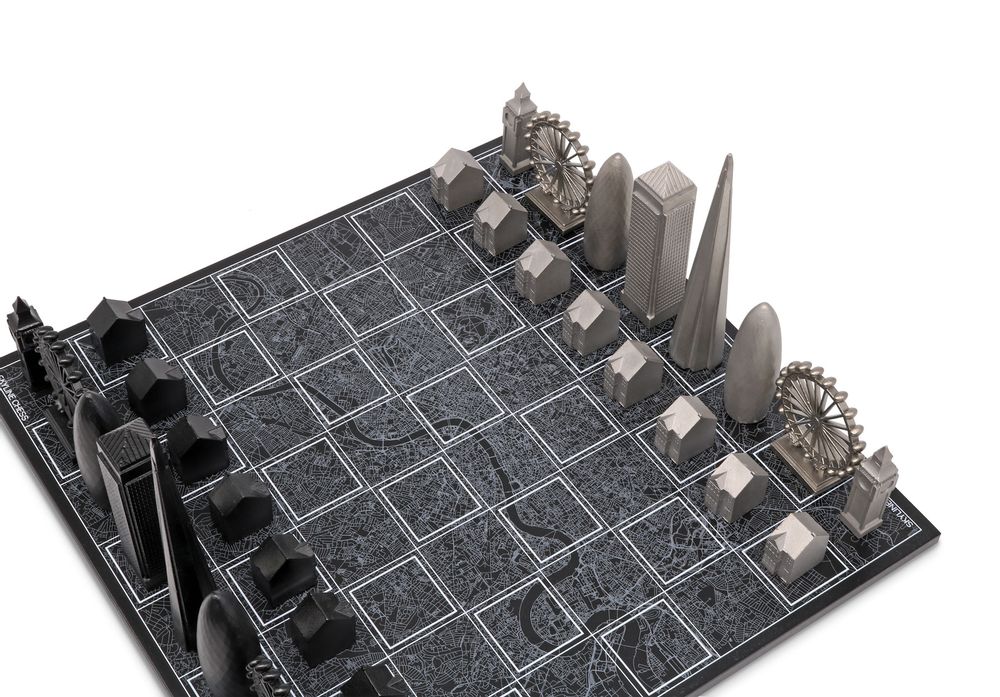 Objets design - Edition Londres en inox - SKYLINE CHESS LTD