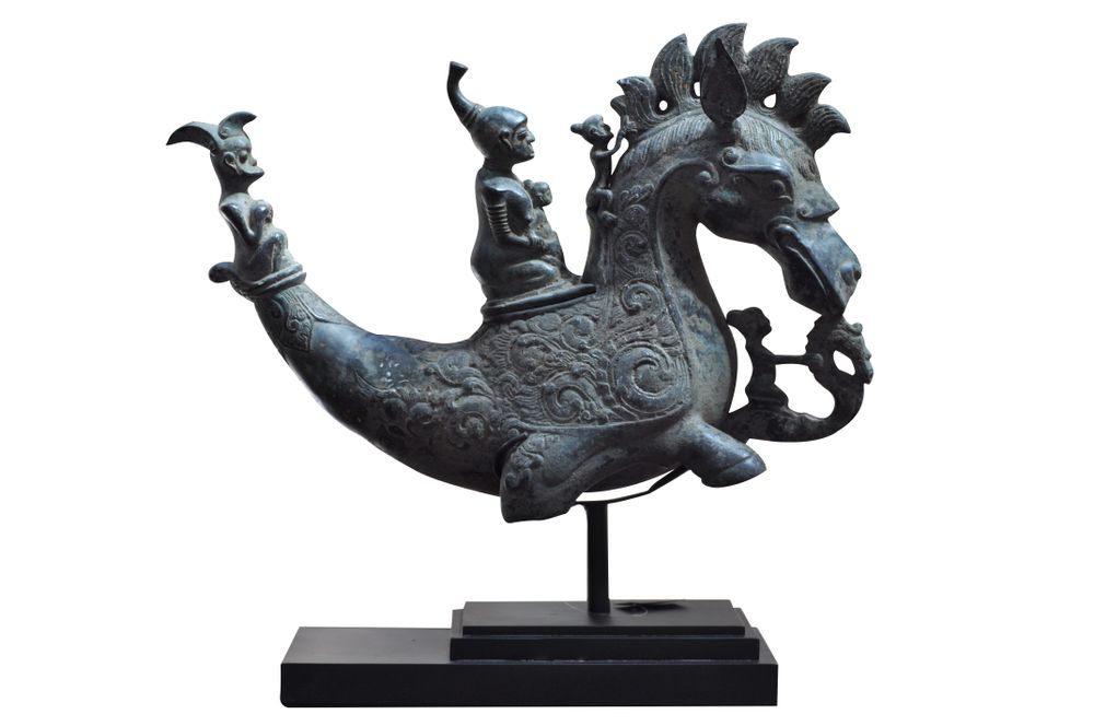 Objets de décoration - Article en bronze oxydé - HINDUSTAN HOUSE