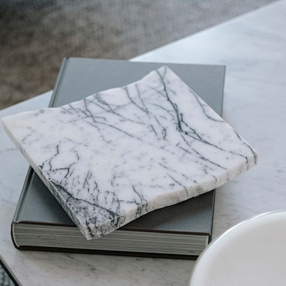 Decorative objects - Bianco Lilla - upcycled marble top - NAIA OBJET