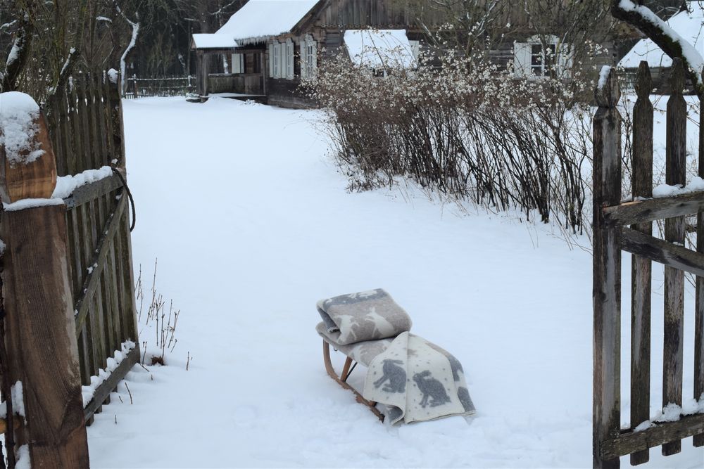 Throw blankets - Snow Wool Blanket - 130 x 180 - J.J. TEXTILE LTD