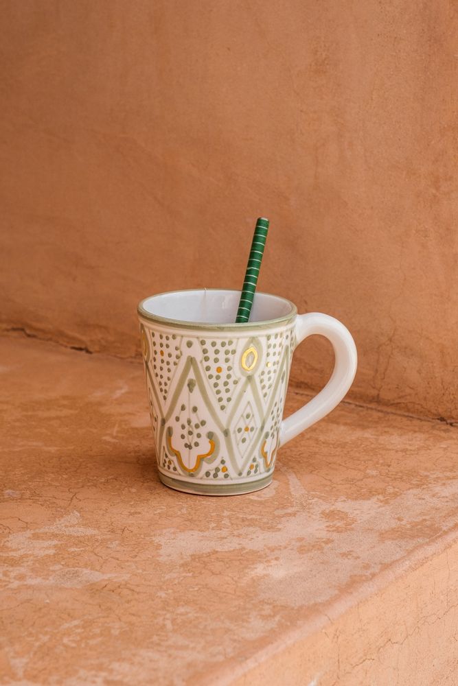 Tasses et mugs - Vaisselle en céramique peinte à la main - CHABI CHIC