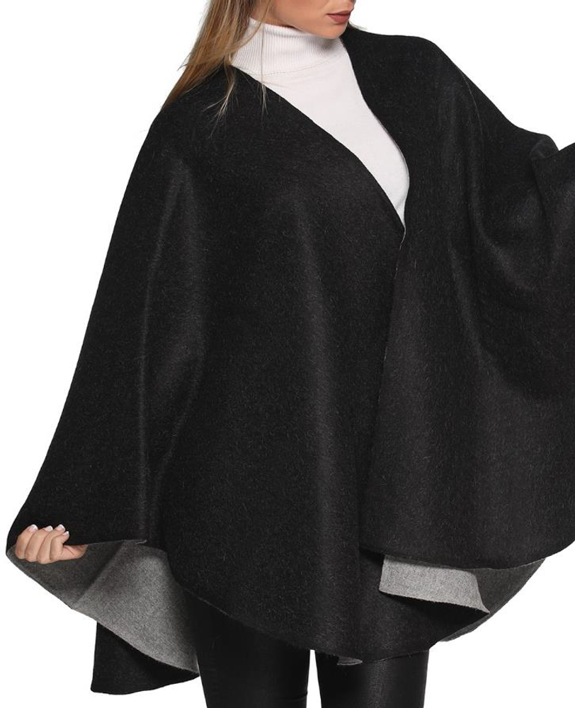 Throw blankets - DOUBLE-SIDED ALPACA CAPE. Luxury and durability. Natural fibers - PUEBLO