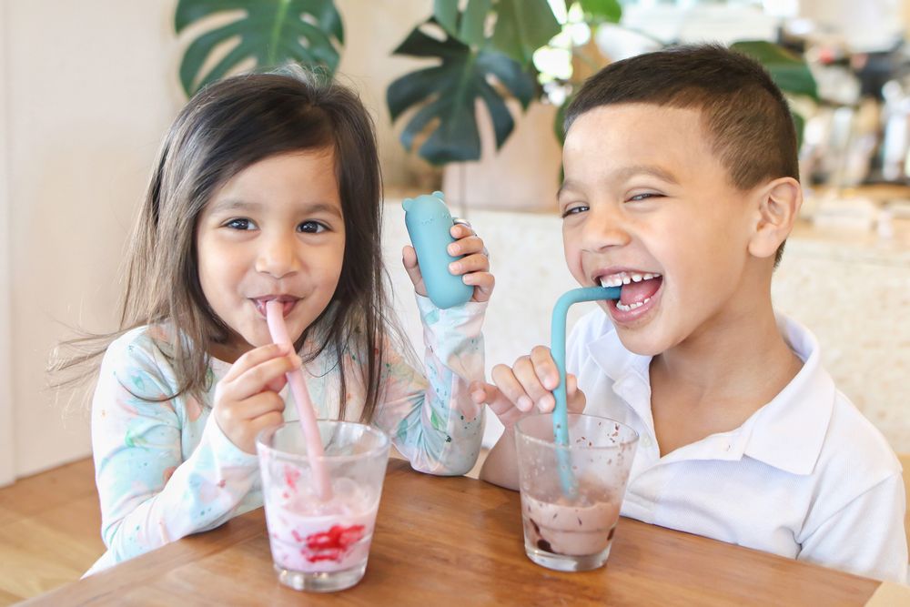 Children's mealtime - Bendie silicone straws - WE MIGHT BE TINY FRANCE