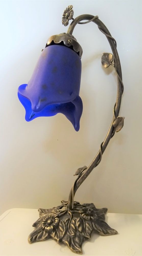Lampes de table - Lampe en pâte de verre, verre gravé, style Art Nouveau - TIEF