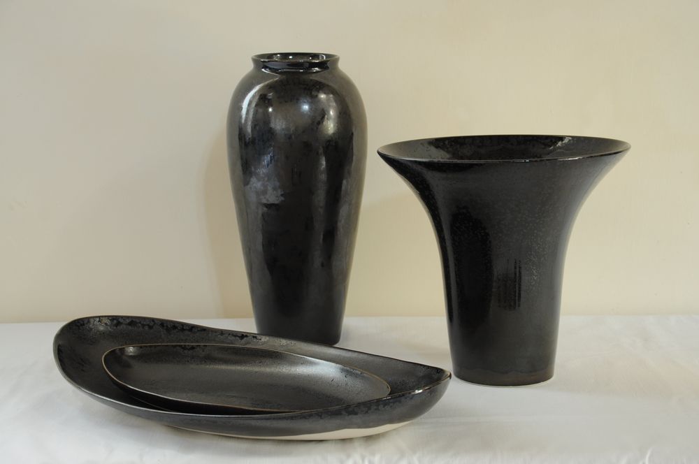 Vases - Vases et plats ovales noirs - CHRISTIANE PERROCHON