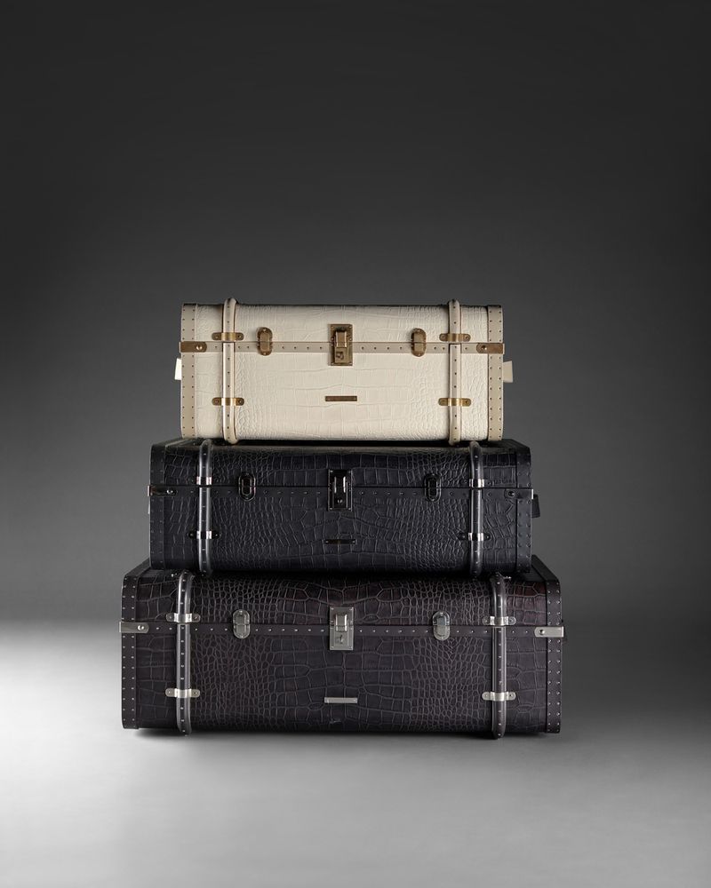 Unique pieces - Coco Travel Trunk Medium - MADHEKE