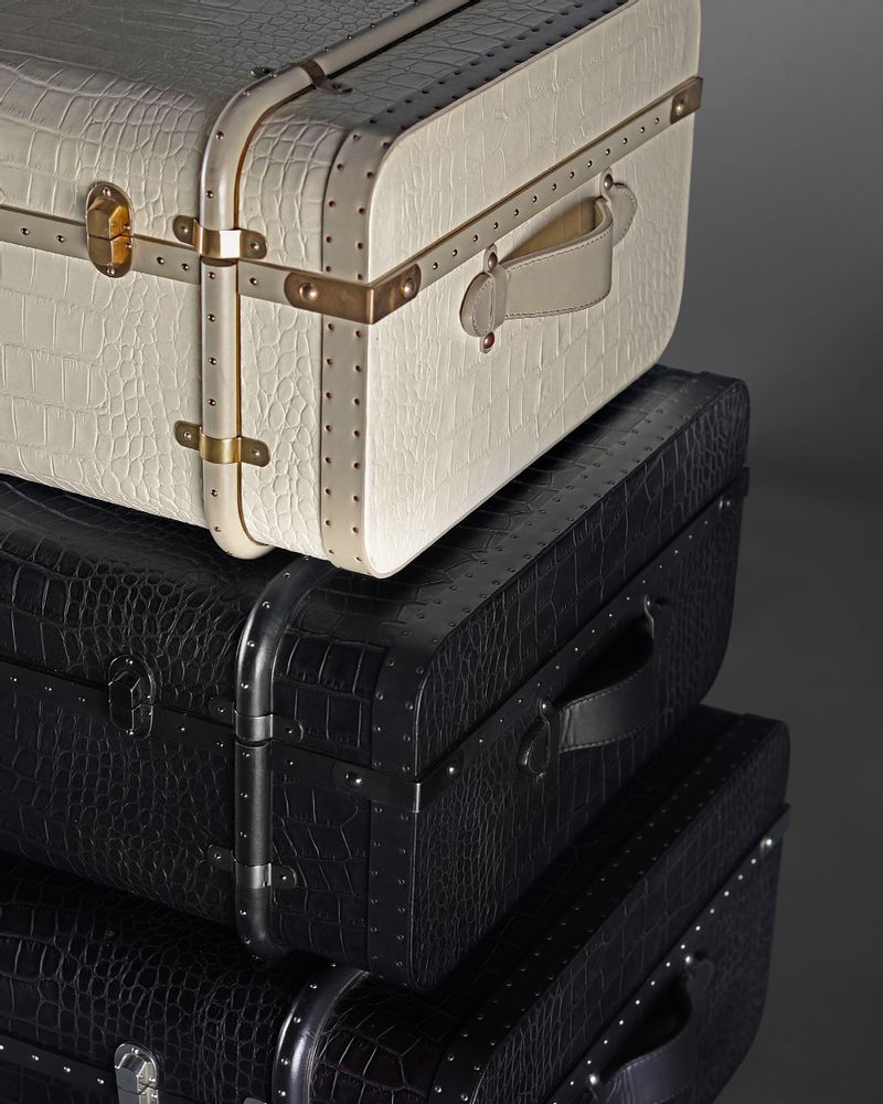 Unique pieces - Coco Travel Trunk Medium - MADHEKE