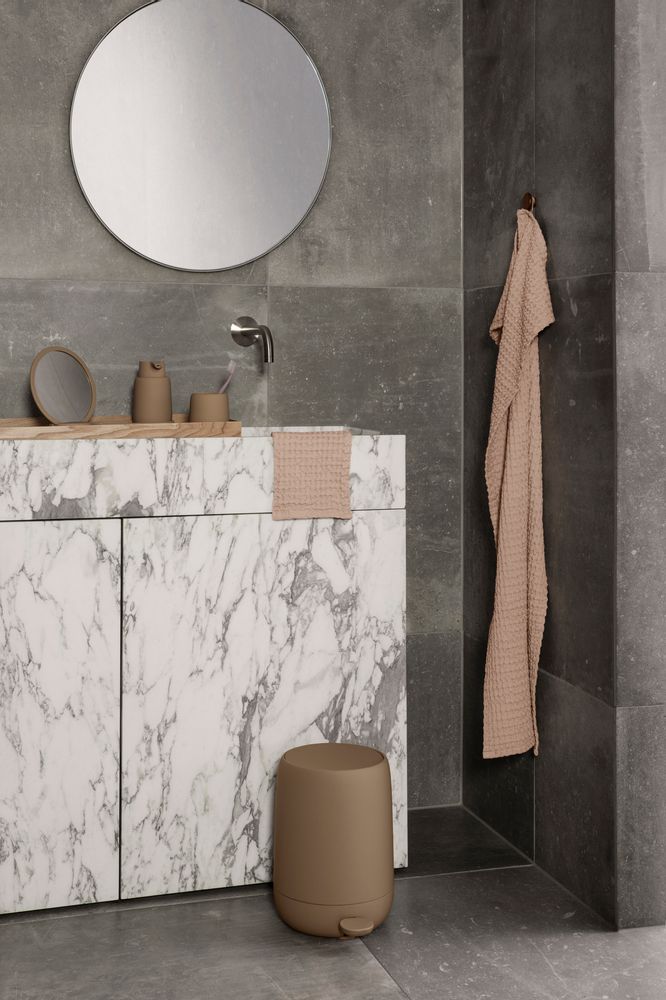 Mirrors - Wall Mirror -RIM- - BLOMUS
