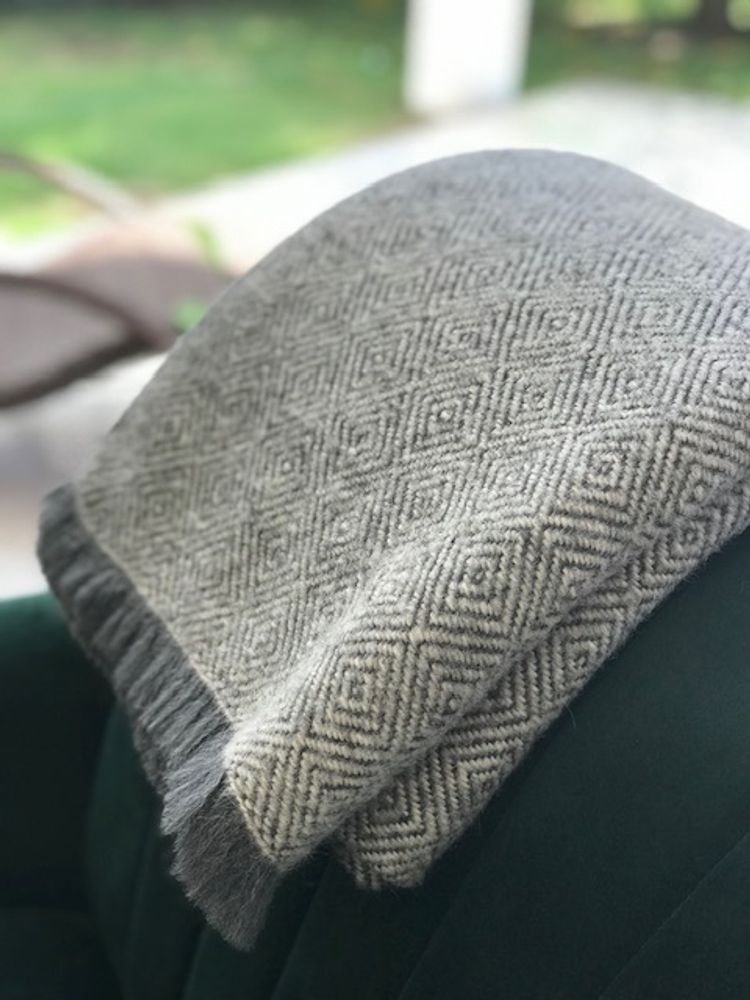 Plaids - UNA Plaid and cushions - T'RU SUSTAINABLE HANDMADE