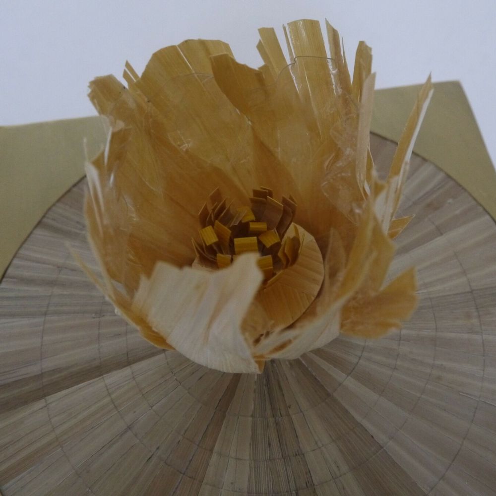 Objets de décoration - Boîte à thé en marqueterie de paille avec tulipe - L'ATELIER DES CREATEURS