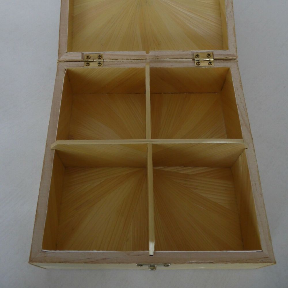 Objets de décoration - Boîte à thé en marqueterie de paille avec tulipe - L'ATELIER DES CREATEURS