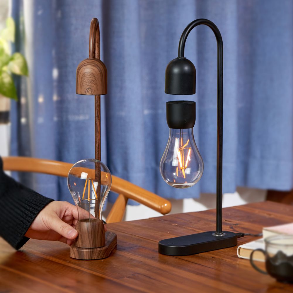 Design objects - Evaro Lightbulb Lamp - GINGKO