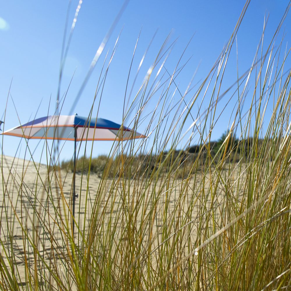 Design objects - Beach umbrella - Duetto sky blue - Klaoos - KLAOOS