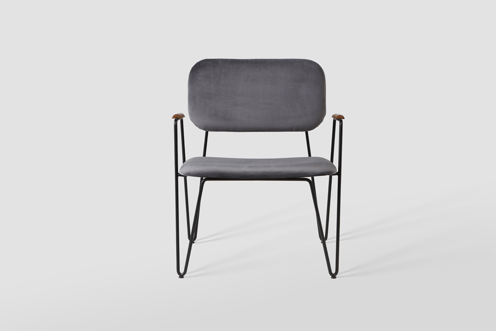 Fauteuils - "BRUNA" FAUTEUIL MINIMALISTE AVEC DOSSIER FLEXIBLE - ALESSANDRA DELGADO DESIGN