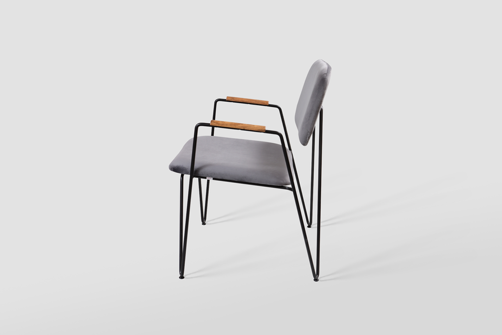 Fauteuils - "BRUNA" FAUTEUIL MINIMALISTE AVEC DOSSIER FLEXIBLE - ALESSANDRA DELGADO DESIGN