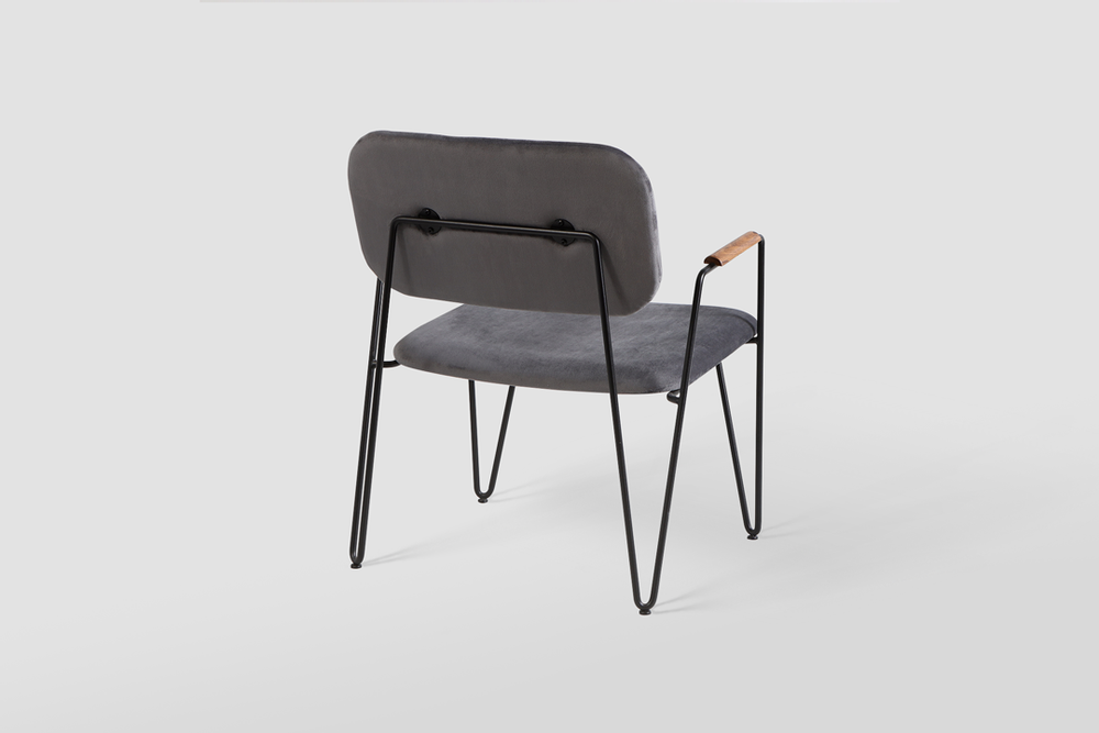 Fauteuils - "BRUNA" FAUTEUIL MINIMALISTE AVEC DOSSIER FLEXIBLE - ALESSANDRA DELGADO DESIGN