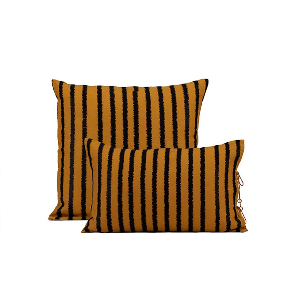 Coussins textile - Housse de coussin brodée LAKEER - NO-MAD