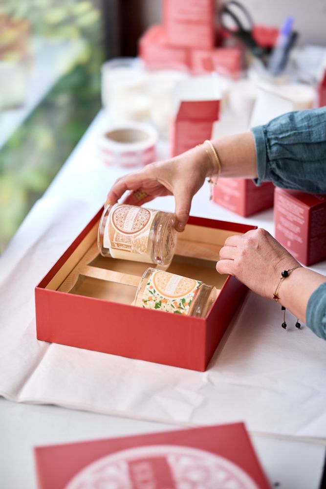 Cadeaux - Bougie parfumée Jasmin - CONFIDENCES PROVENCE