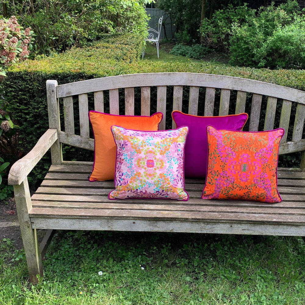 Coussins - Coussin en velours "Printemps" - AMÉLIE CHOQUET