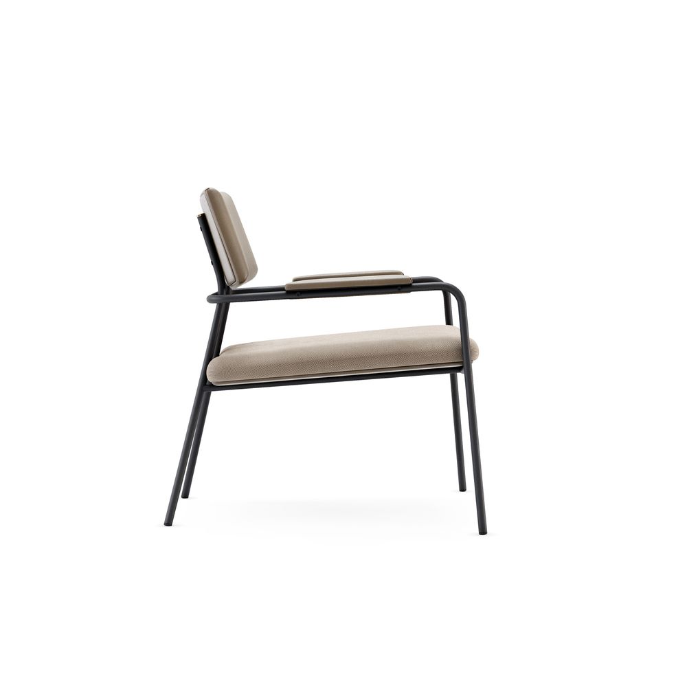 Chairs for hospitalities & contracts - Stranger Armchair - DOMKAPA