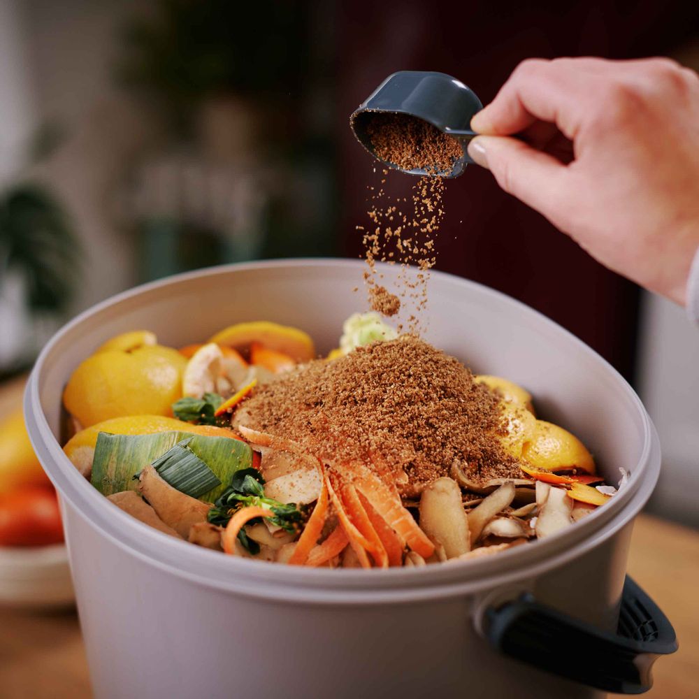 Kitchens furniture - Garden composter - BOKASHI ORGANKO ESSENTIAL (grey) made from recycled materials - PLASTIKA SKAZA - EXCEEDING EXPECTATIONS