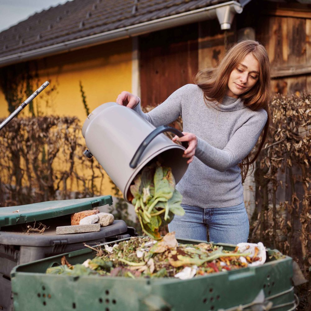 Kitchens furniture - Garden composter - BOKASHI ORGANKO ESSENTIAL + BASE (grey) - Plastics Recycling Awards Finalist - PLASTIKA SKAZA - EXCEEDING EXPECTATIONS